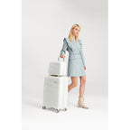 K2094L - Kono 14 hüvelykes könnyű polipropilén keményhéjú kozmetikai tok - krémfehér